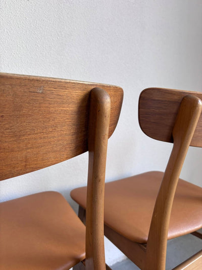 
                  
                    Vintage set 4* stoelen Findahl - LOUI.STORE
                  
                
