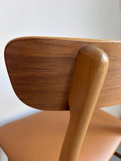 
                  
                    Vintage set 4* stoelen Findahl - LOUI.STORE
                  
                