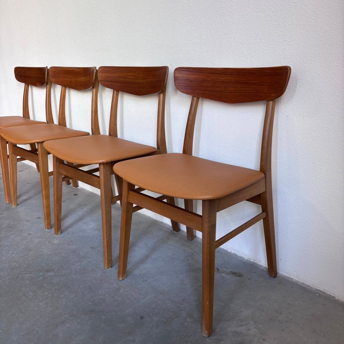 Vintage set 4* stoelen Findahl - LOUI.STORE