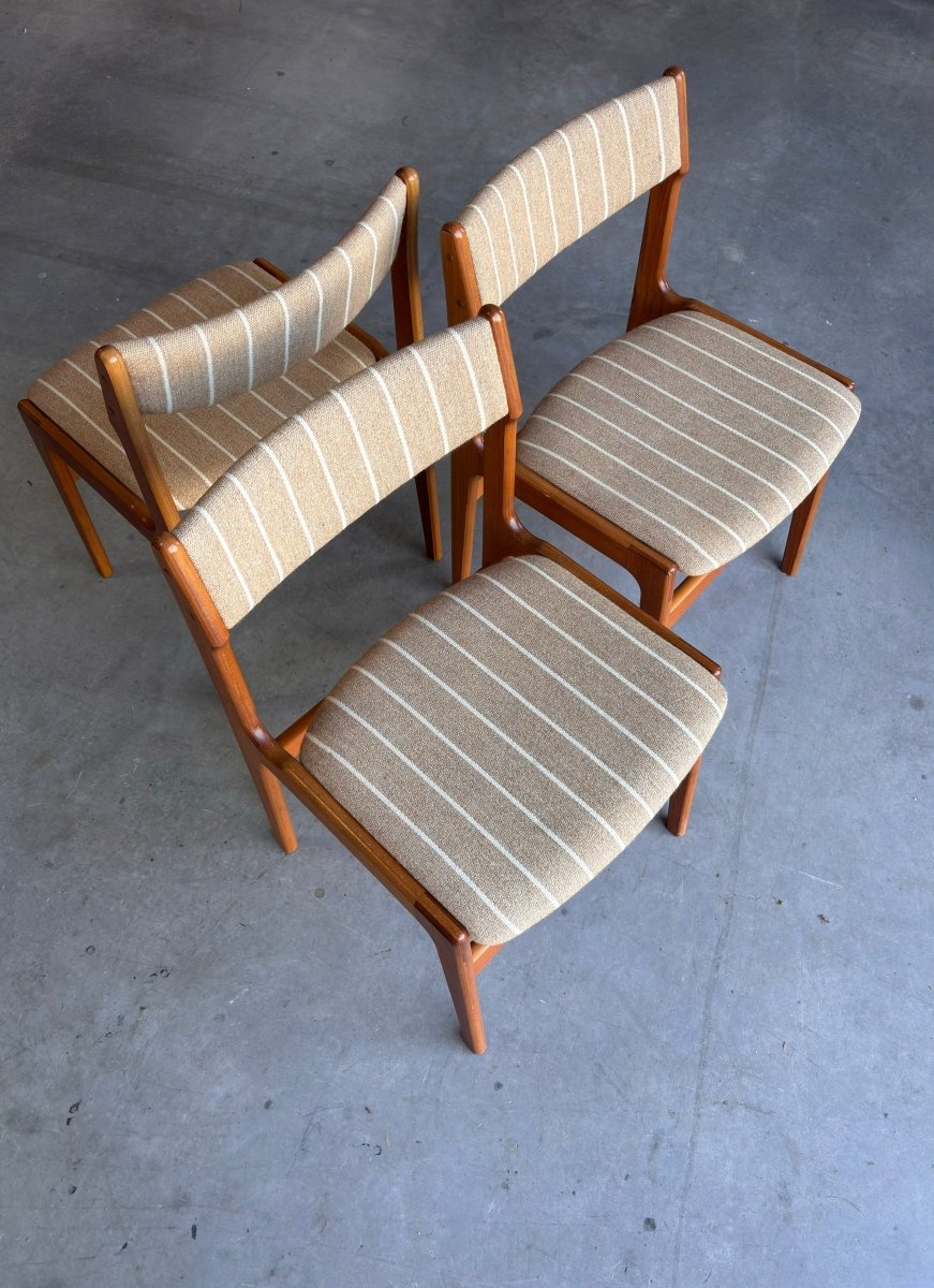 
                  
                    Vintage set 4/6 stoelen Erik Buch - LOUI.STORE
                  
                