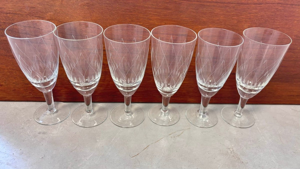 
                  
                    Vintage set 6* glaasjes hoog - LOUI.STORE
                  
                