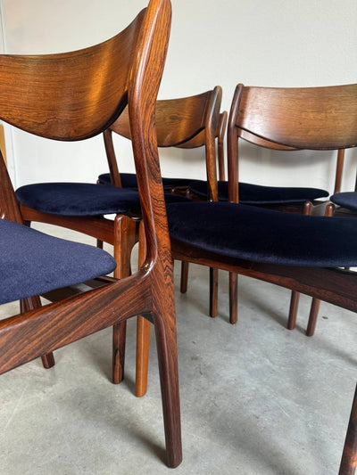 
                  
                    Vintage set 6* stoelen P.E Jorgensen voor Farsø - LOUI.STORE
                  
                