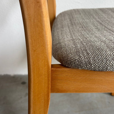 
                  
                    Vintage set stoelen eiken - beuk - LOUI.STORE
                  
                
