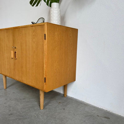 
                  
                    Vintage sideboard Børge Mogensen eiken - LOUI
                  
                