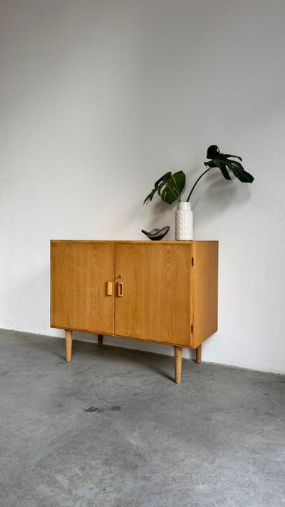 
                  
                    Vintage sideboard Børge Mogensen eiken - LOUI
                  
                