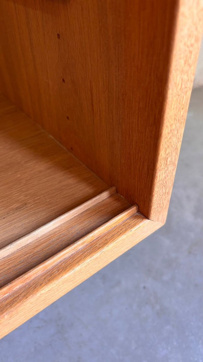 
                  
                    Vintage sideboard Børge Mogensen eiken - LOUI.STORE
                  
                