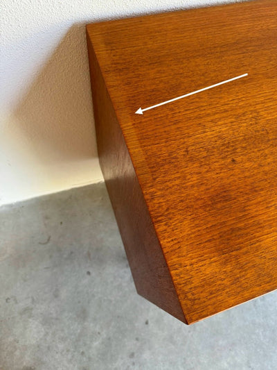 
                  
                    Vintage sideboard deurtjes en lades teak - LOUI.STORE
                  
                