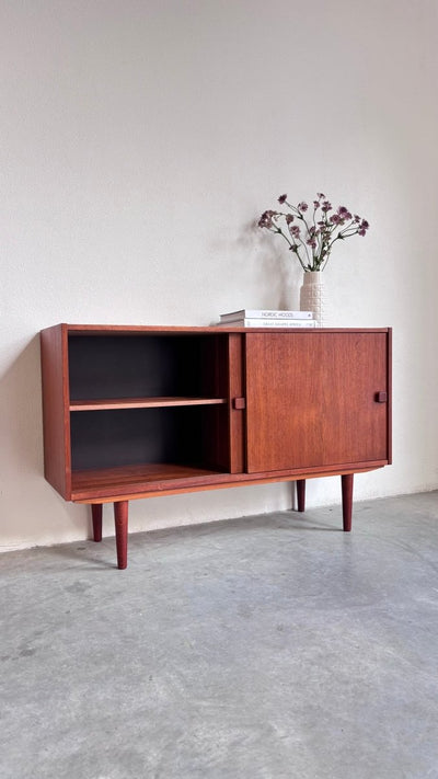
                  
                    Vintage sideboard Domino teak - LOUI.STORE
                  
                