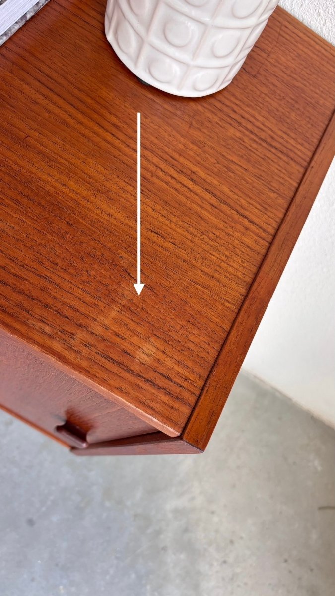 
                  
                    Vintage sideboard Domino teak - LOUI.STORE
                  
                