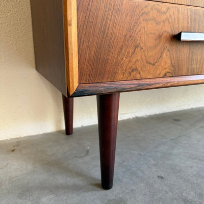 
                  
                    Vintage sideboard - dubbele ladekast palissander - LOUI
                  
                
