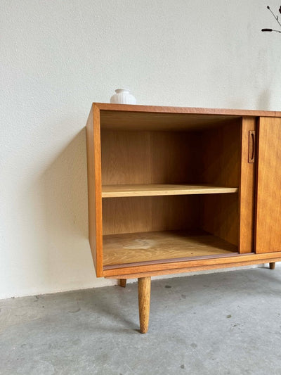 
                  
                    Vintage sideboard eiken - LOUI.STORE
                  
                