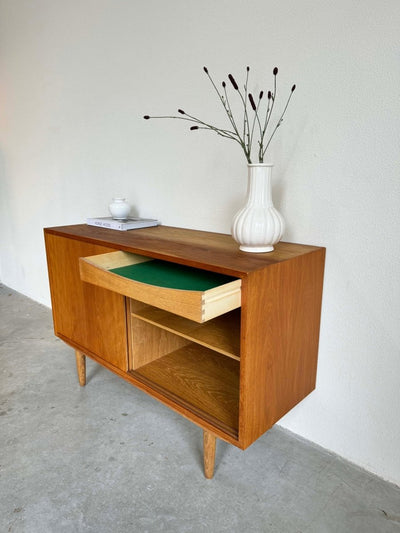 
                  
                    Vintage sideboard eiken - LOUI.STORE
                  
                