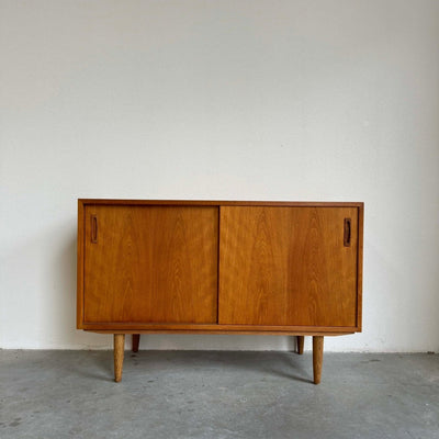 
                  
                    Vintage sideboard eiken - LOUI.STORE
                  
                