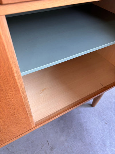 
                  
                    Vintage sideboard eiken Ulferts - LOUI.STORE
                  
                