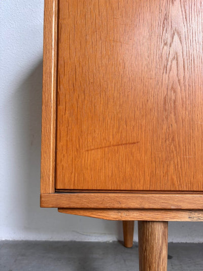 
                  
                    Vintage sideboard eiken Ulferts - LOUI.STORE
                  
                