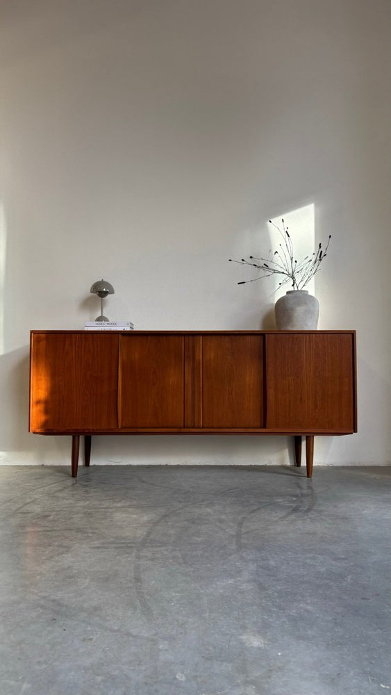 
                  
                    Vintage sideboard E.W. Bach teak - LOUI.STORE
                  
                