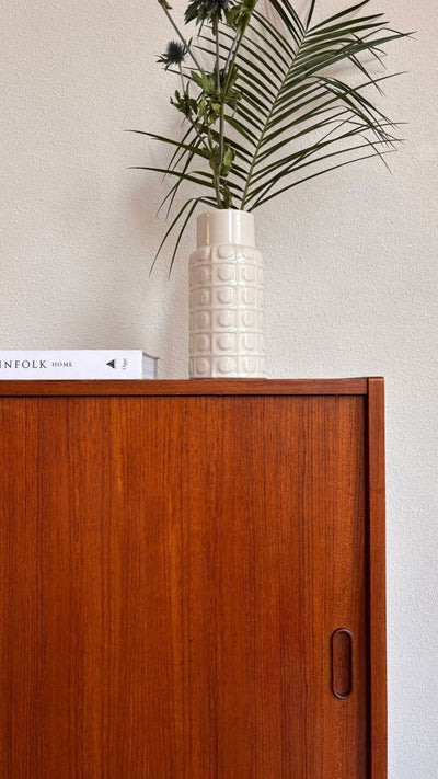 
                  
                    Vintage sideboard in teak lades - LOUI.STORE
                  
                