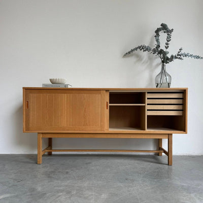 Vintage sideboard Kurt Østervig eiken - LOUI.STORE