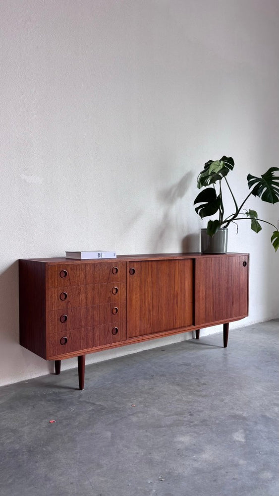 
                  
                    Vintage sideboard - lowboard teak - LOUI.STORE
                  
                
