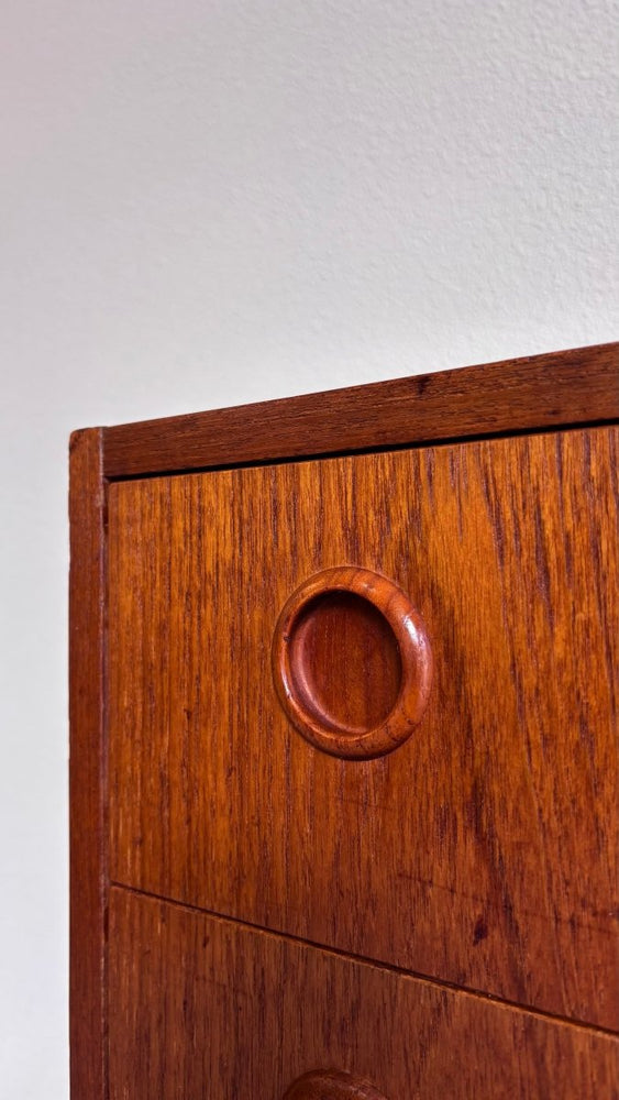 
                  
                    Vintage sideboard - lowboard teak - LOUI.STORE
                  
                