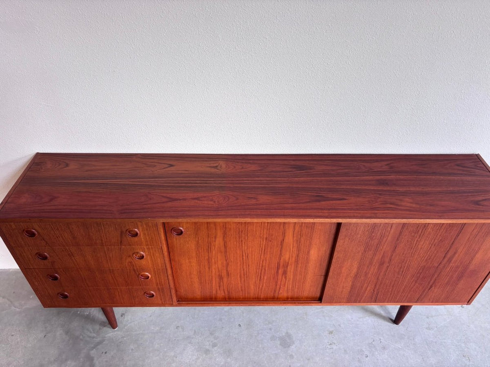 
                  
                    Vintage sideboard - lowboard teak - LOUI.STORE
                  
                