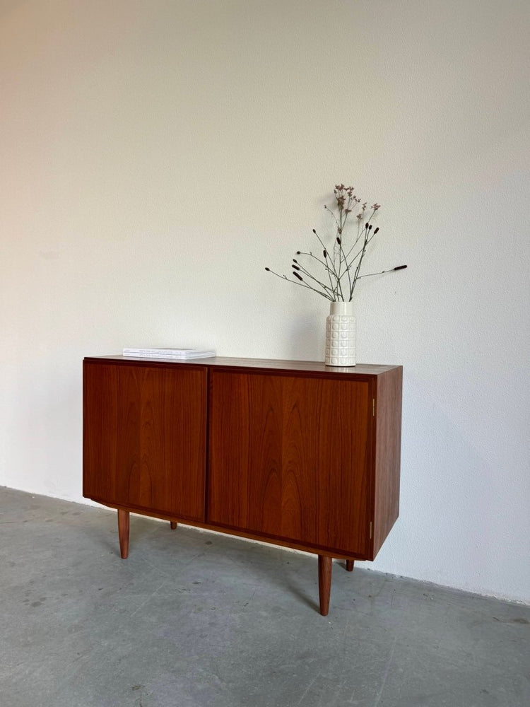 Vintage sideboard Omann Jun teak - LOUI.STORE