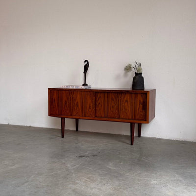 
                  
                    Vintage sideboard palissander Hundevad - LOUI.STORE
                  
                