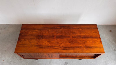 
                  
                    Vintage sideboard palissander Hundevad - LOUI.STORE
                  
                