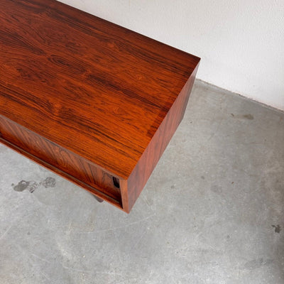 
                  
                    Vintage sideboard palissander Hundevad - LOUI.STORE
                  
                