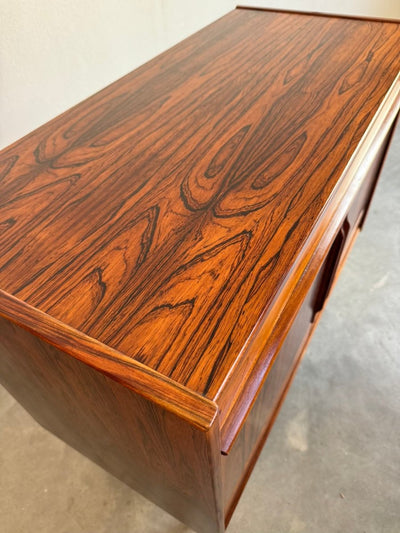 
                  
                    Vintage sideboard palissander - LOUI.STORE
                  
                