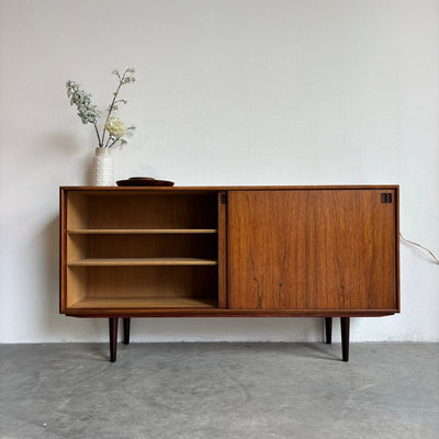 
                  
                    Vintage sideboard palissander met bar - LOUI.STORE
                  
                