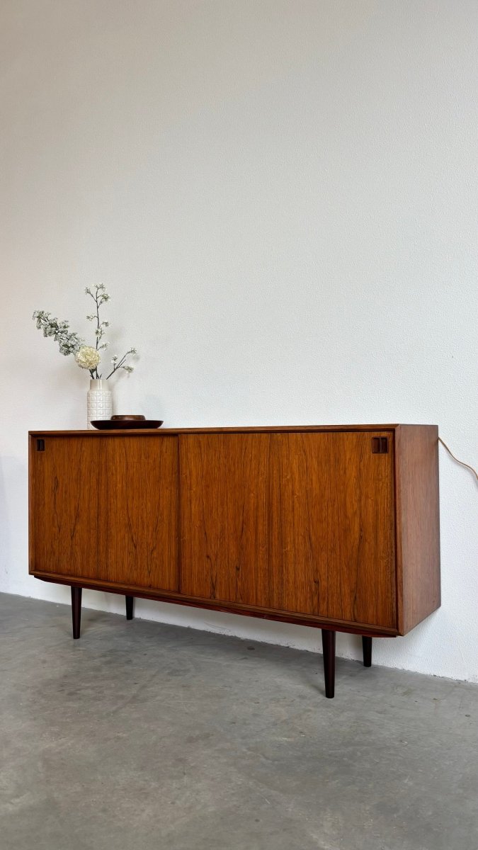 
                  
                    Vintage sideboard palissander met bar - LOUI.STORE
                  
                