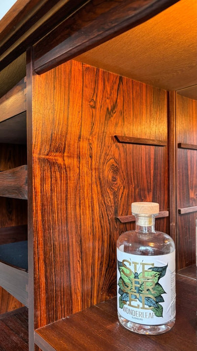 
                  
                    Vintage sideboard palissander met bar - LOUI.STORE
                  
                