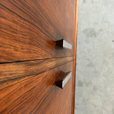 
                  
                    Vintage sideboard palissander met metalen greepjes - LOUI
                  
                