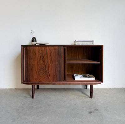 
                  
                    Vintage sideboard palissander schuifdeuren - LOUI
                  
                