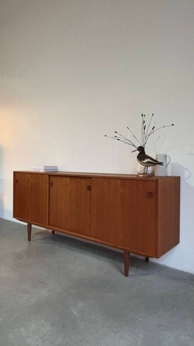
                  
                    Vintage sideboard schuifdeuren 3 - LOUI.STORE
                  
                