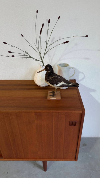 
                  
                    Vintage sideboard schuifdeuren 3 - LOUI.STORE
                  
                