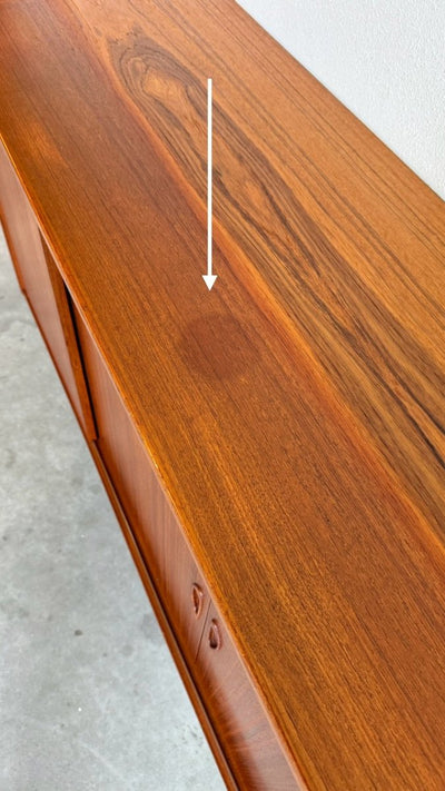 
                  
                    Vintage sideboard teak 4 schuifdeuren - LOUI.STORE
                  
                