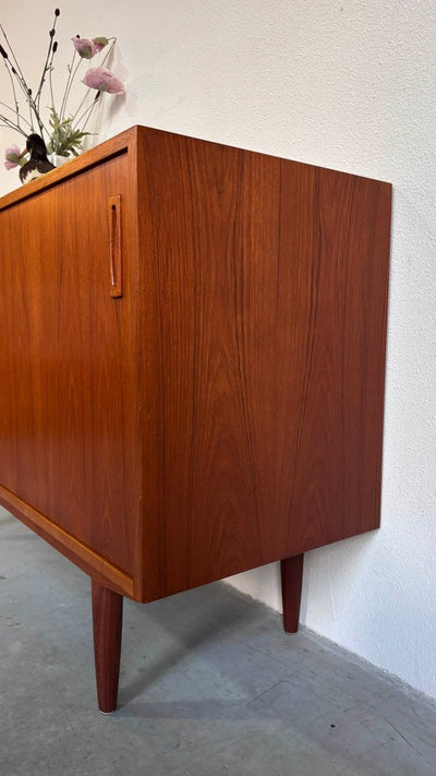 
                  
                    Vintage sideboard teak - LOUI.STORE
                  
                