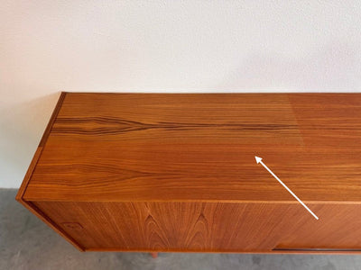 
                  
                    Vintage sideboard teak XL 3 schuifdeuren - LOUI.STORE
                  
                