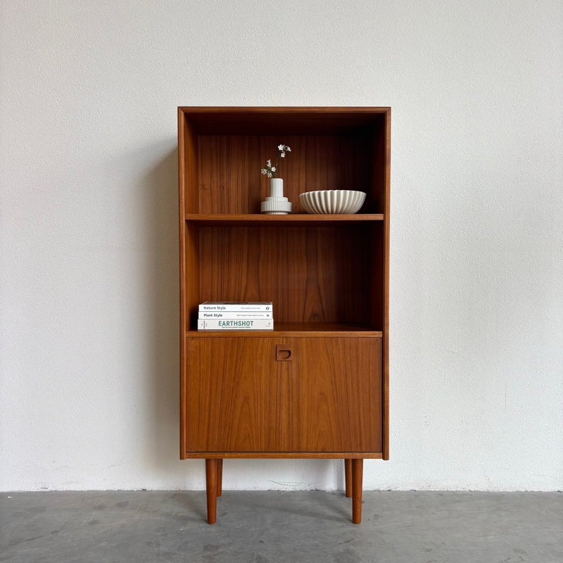 Vintage smal boekenkastje klep teak - LOUI.STORE