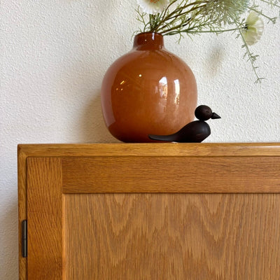 
                  
                    Vintage smal sideboard met eiken lijst - LOUI.STORE
                  
                