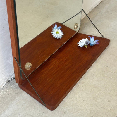 
                  
                    Vintage spiegel met klein plankje - LOUI.STORE
                  
                