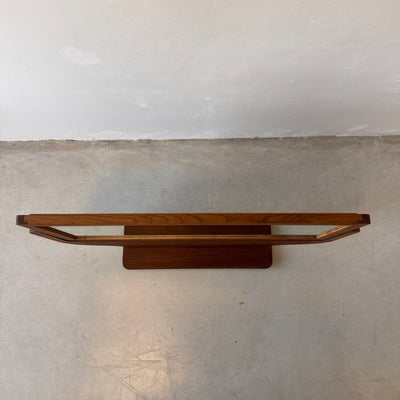 
                  
                    Vintage spiegel op voet eiken - LOUI.STORE
                  
                