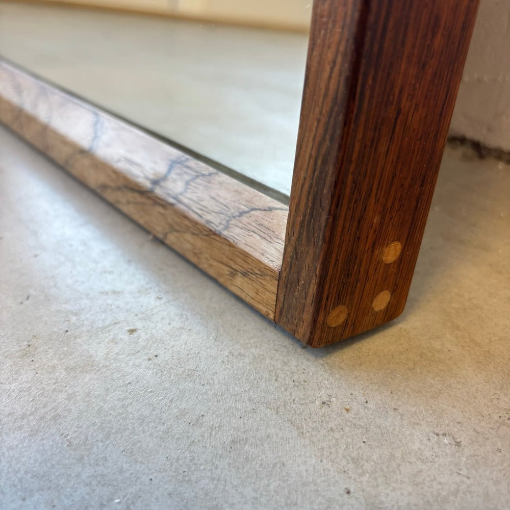 
                  
                    Vintage spiegel palissander Aksel Kjersgaard, model 145 - LOUI.STORE
                  
                