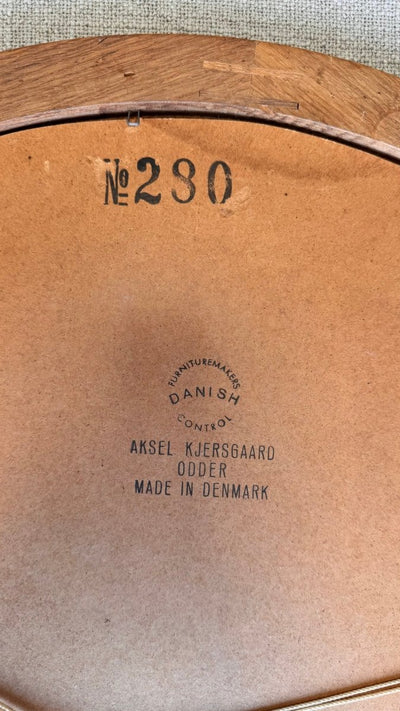 
                  
                    Vintage spiegel rond eiken Aksel Kjersgaard - LOUI.STORE
                  
                