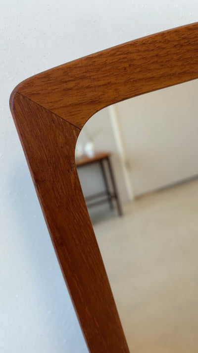 Vintage spiegel tapstoelopend - LOUI.STORE