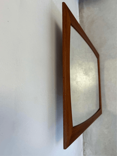 
                  
                    Vintage spiegel teak - LOUI.STORE
                  
                