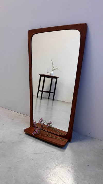 
                  
                    Vintage spiegel wandplank teak - LOUI.STORE
                  
                