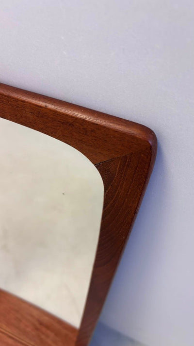 
                  
                    Vintage spiegel wandplank teak - LOUI.STORE
                  
                